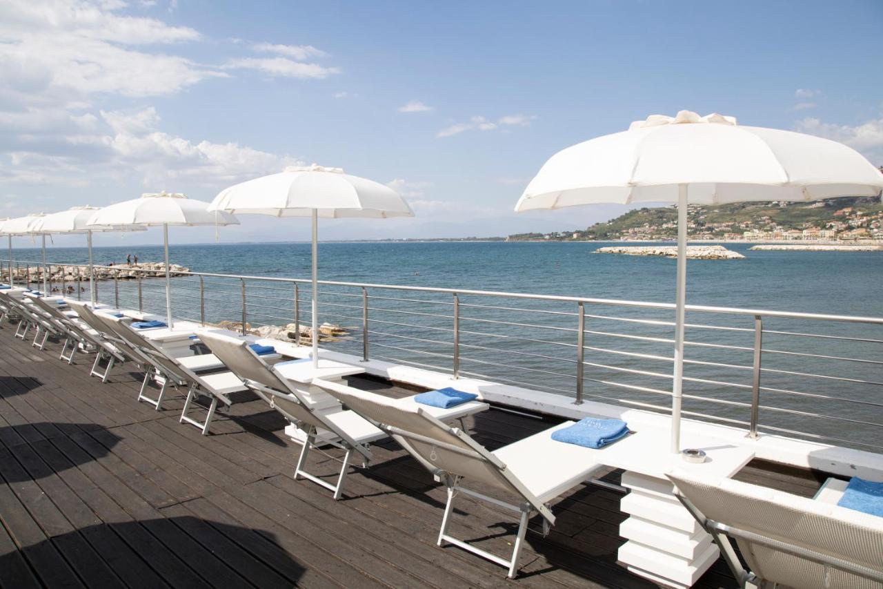 Hotel Furano Bahari Agropoli Zewnętrze zdjęcie